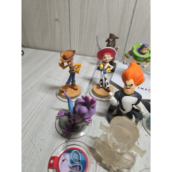 DISNEY INFINITY Figures Lot Character Power Discs Portal Base Everything Pict - Picture 4 of 8